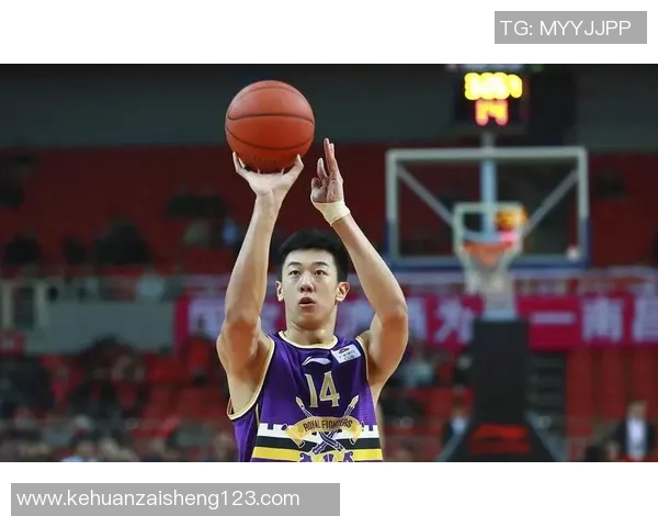 王少杰：从篮球新星到职业生涯转折的奋斗之路与未来展望